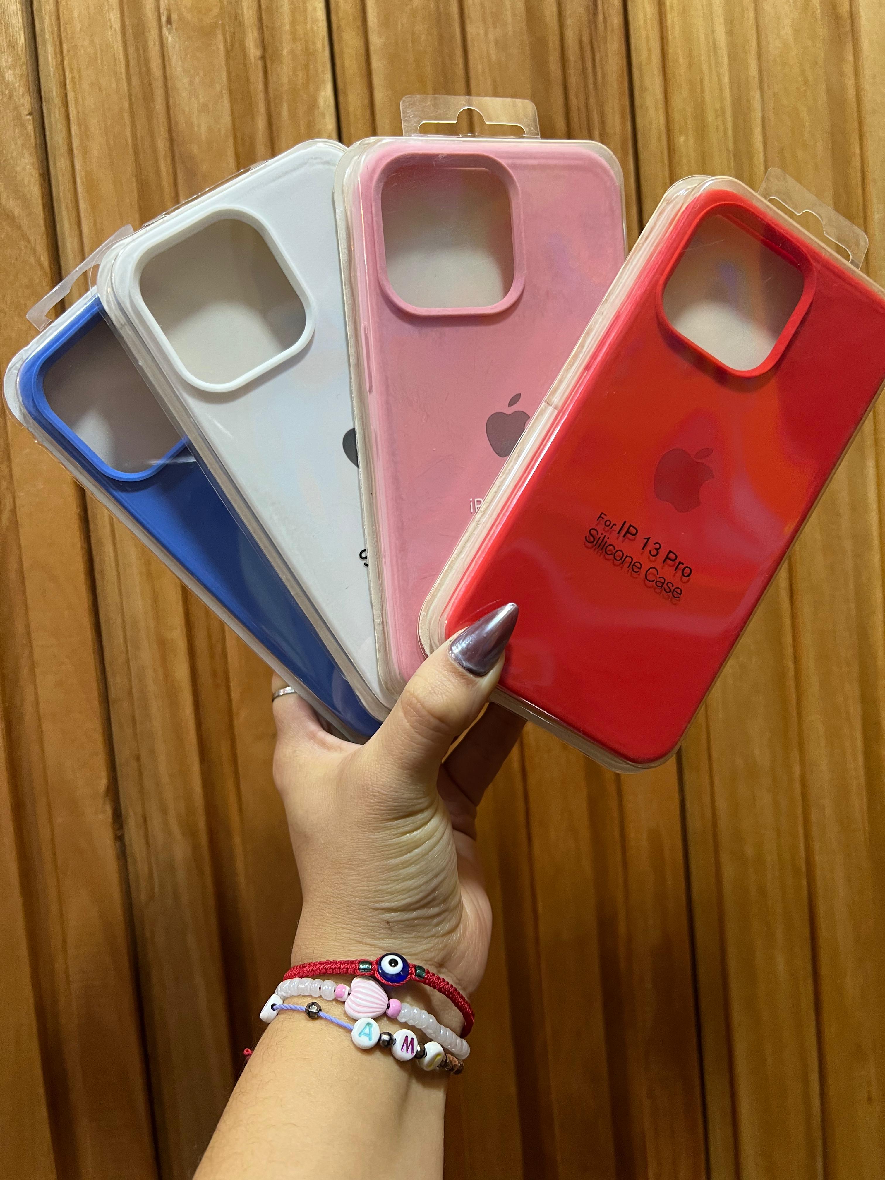 Funda Silicona iPhone 13 Pro Azul, Blanco, Rosa y Rojo - Colores vibrantes - TechZone Store