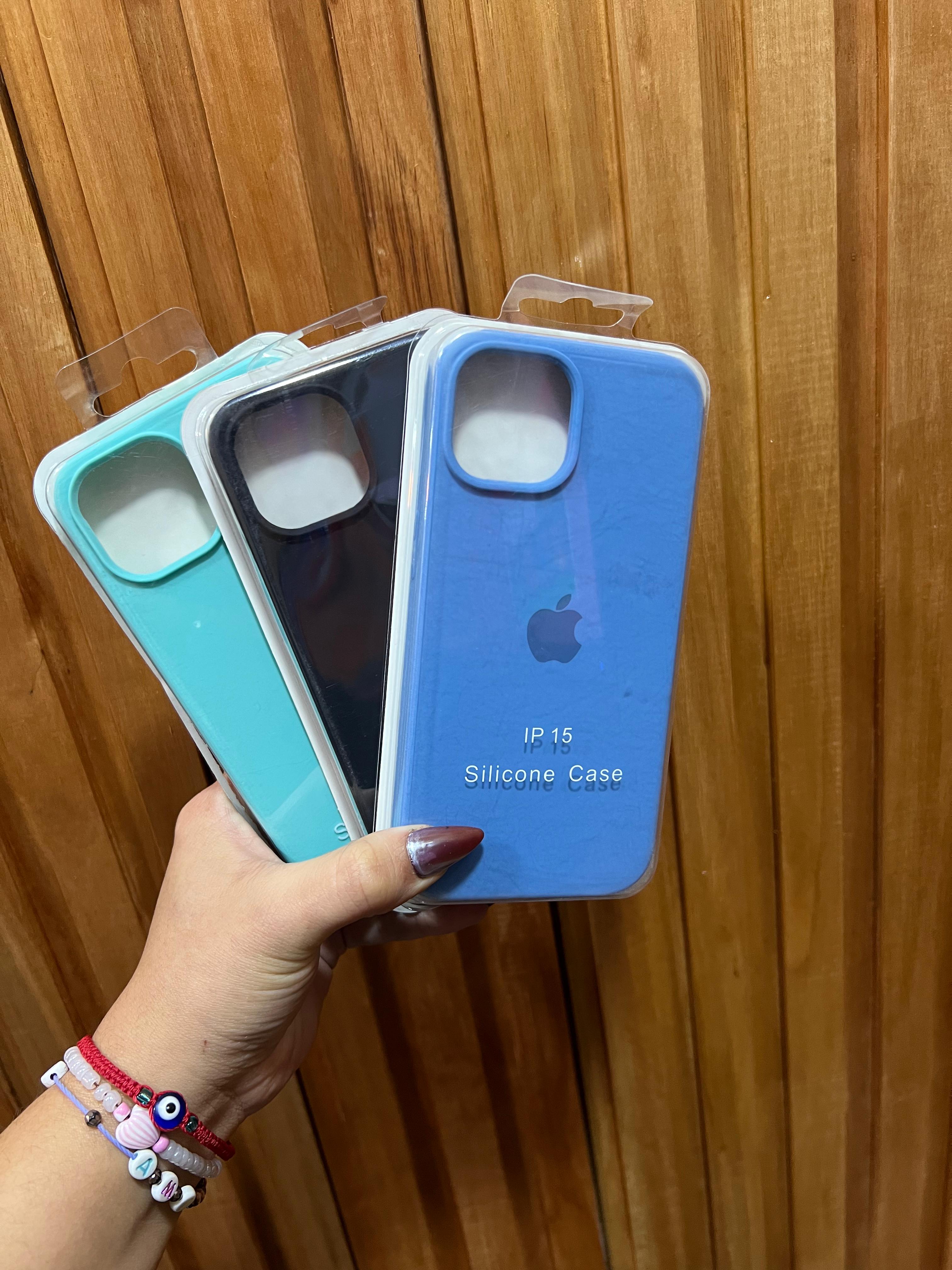 Funda Silicona iPhone 15 Turquesa, Negro y Azul - Colores intensos - TechZone Store